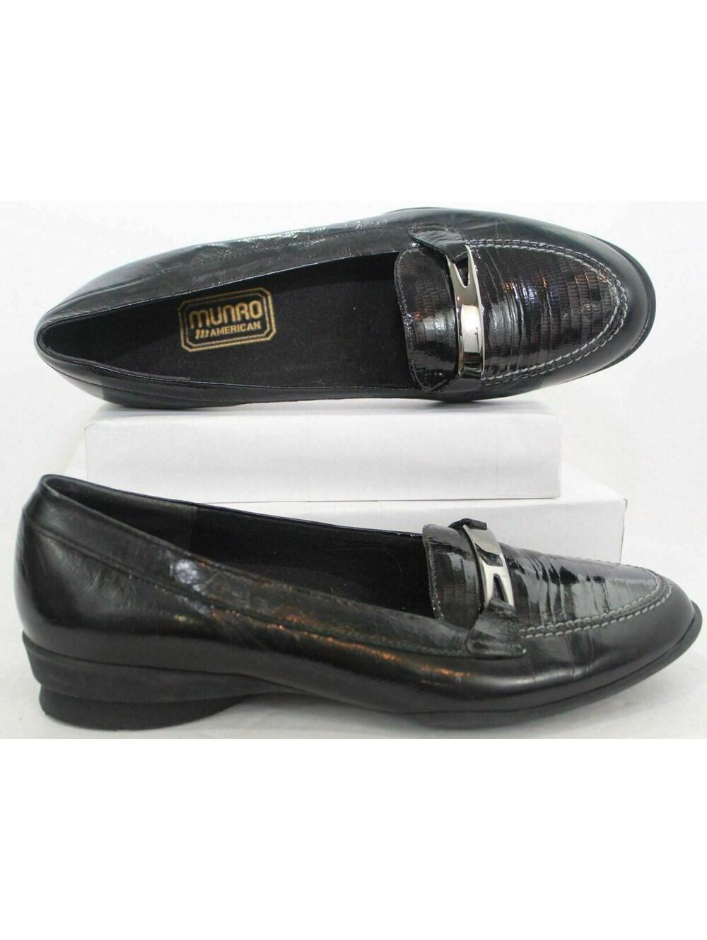 Munro American Black Brook M250088 Snake Patent Leather Loafers Womens Size 6.5M